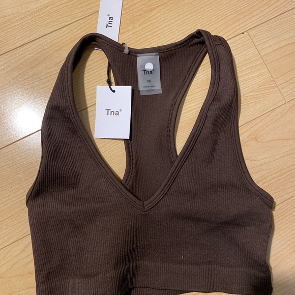 aritzia brown crop top. sport bra top - Picture 2 of 2